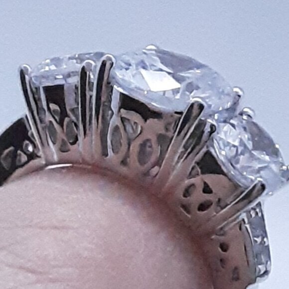 Sterling silver and CZ cocktail ring Size 7 - Picture 6 of 9